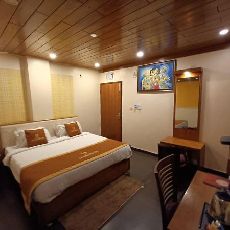 Aalcajars Inn Патна Экстерьер фото