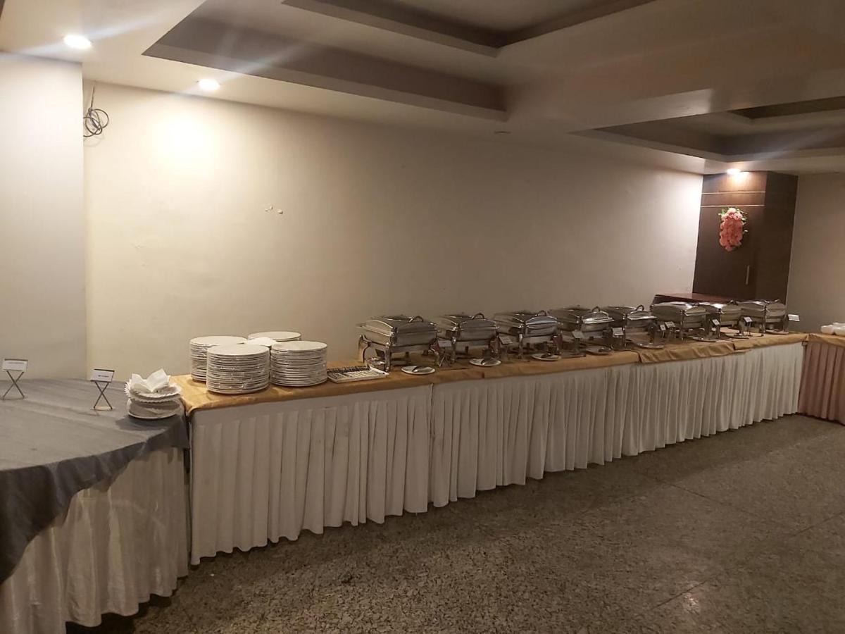 Aalcajars Inn Патна Экстерьер фото